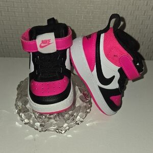 Nike Kids High-Top Sneakers in Pink, Black & White